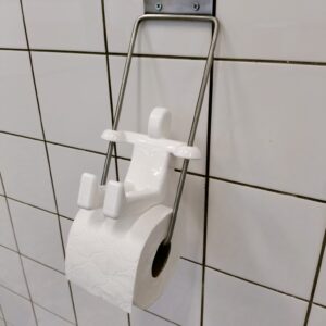 Tumble toiletrolhouder design Tomas Schats